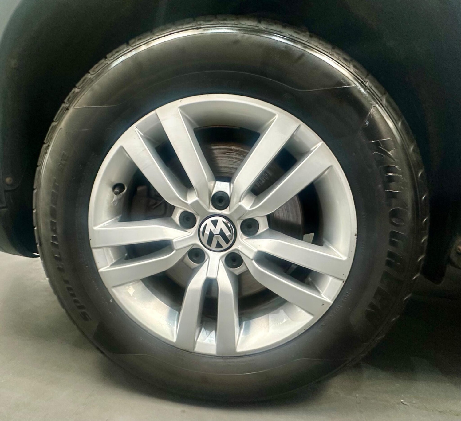 Used Volkswagen Tiguan 2014 for sale - 76317929: Photo 28