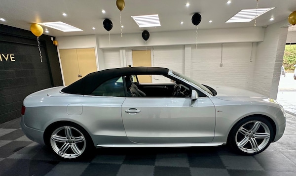 Used Audi A5 Cabriolet 2011 for sale - 76099418: Photo 10