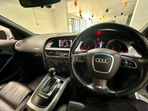 Used Audi A5 Cabriolet 2011 for sale - 76099418: Photo 12