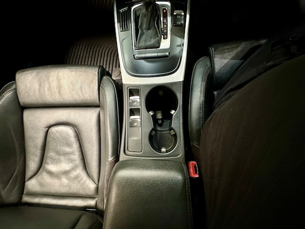 Used Audi A5 Cabriolet 2011 for sale - 76099418: Photo 14