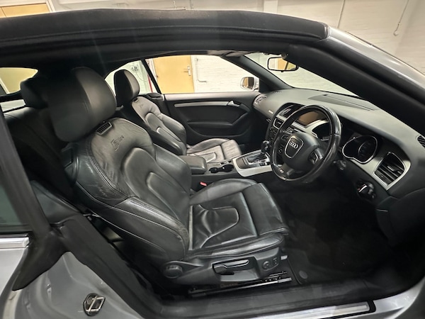 Used Audi A5 Cabriolet 2011 for sale - 76099418: Photo 17