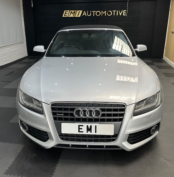Used Audi A5 Cabriolet 2011 for sale - 76099418: Photo 5