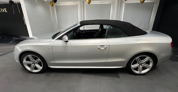 Used Audi A5 Cabriolet 2011 for sale - 76099418: Photo 8
