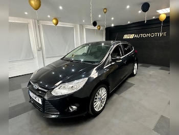 Used Ford Focus 2011 for sale - 75728811: Photo