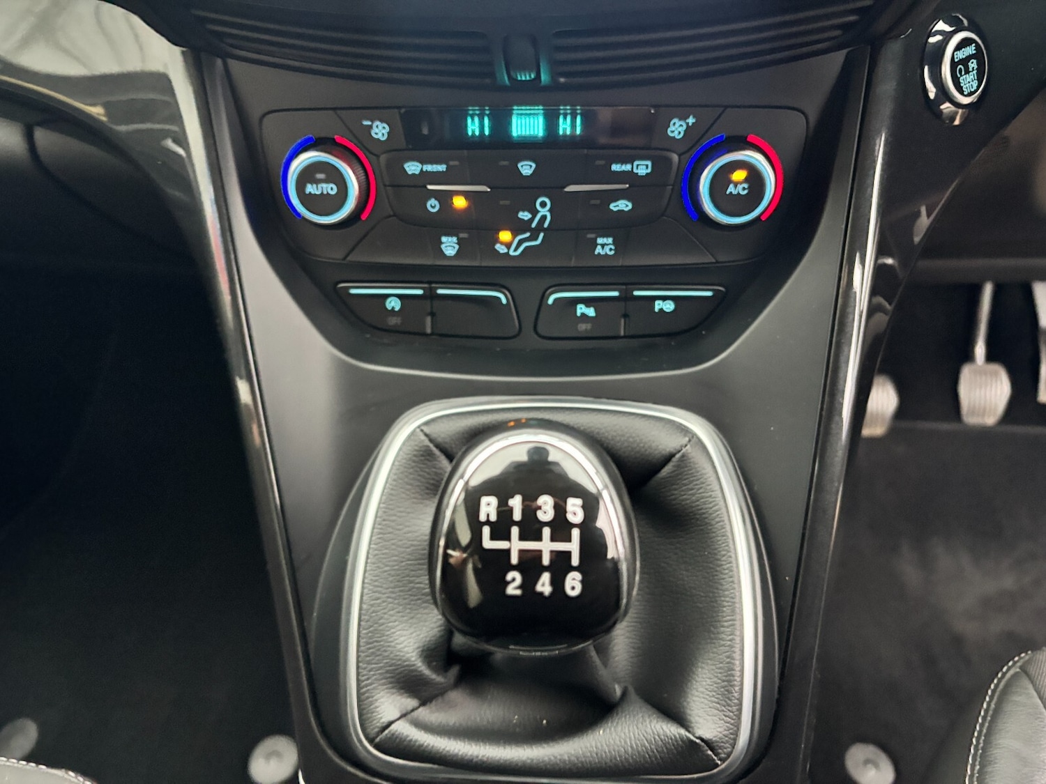 Used Ford Kuga 2018 for sale - 76580215: Photo 25