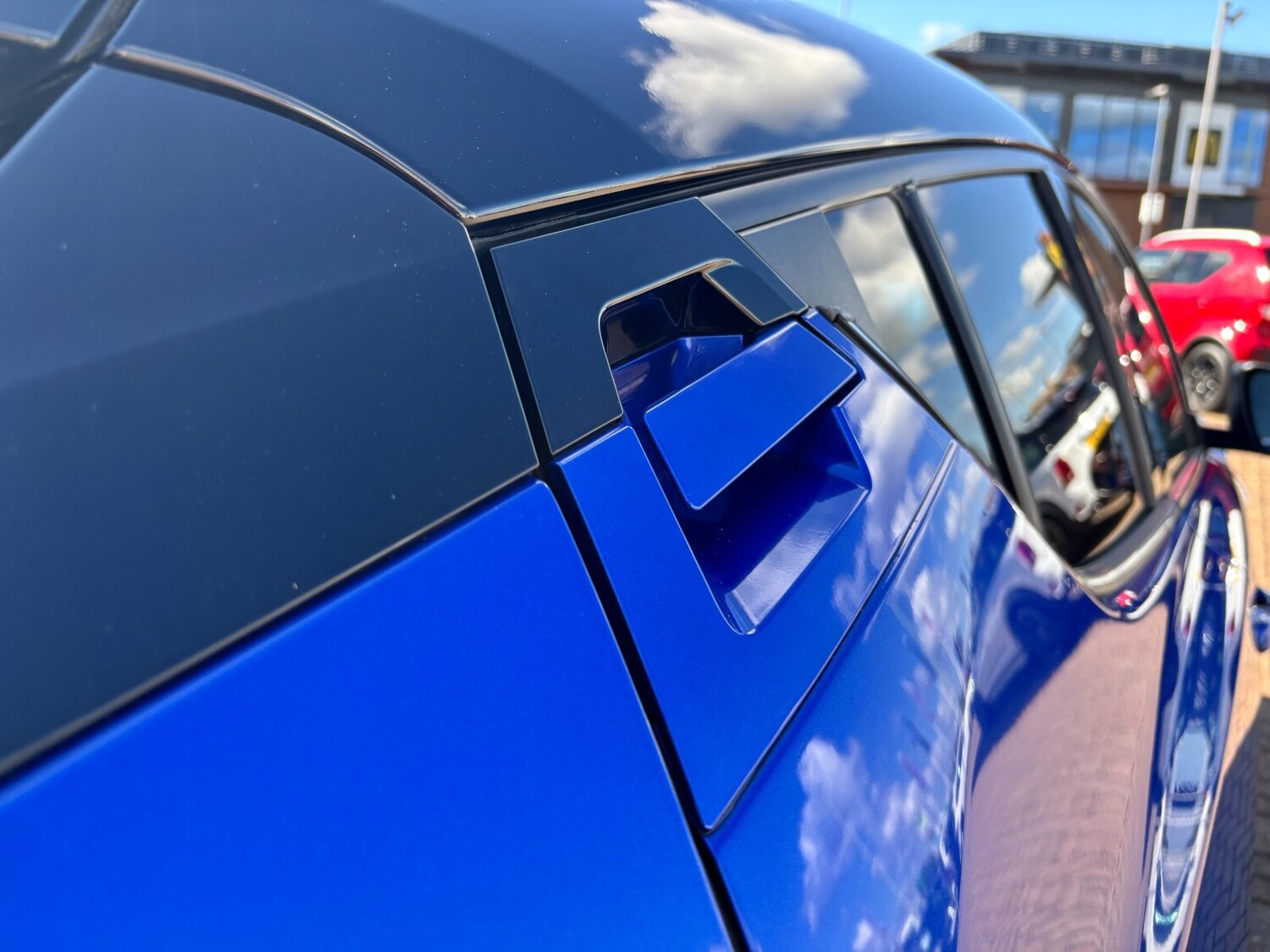 Used Toyota C-HR 2017 for sale - 76203728: Photo 17