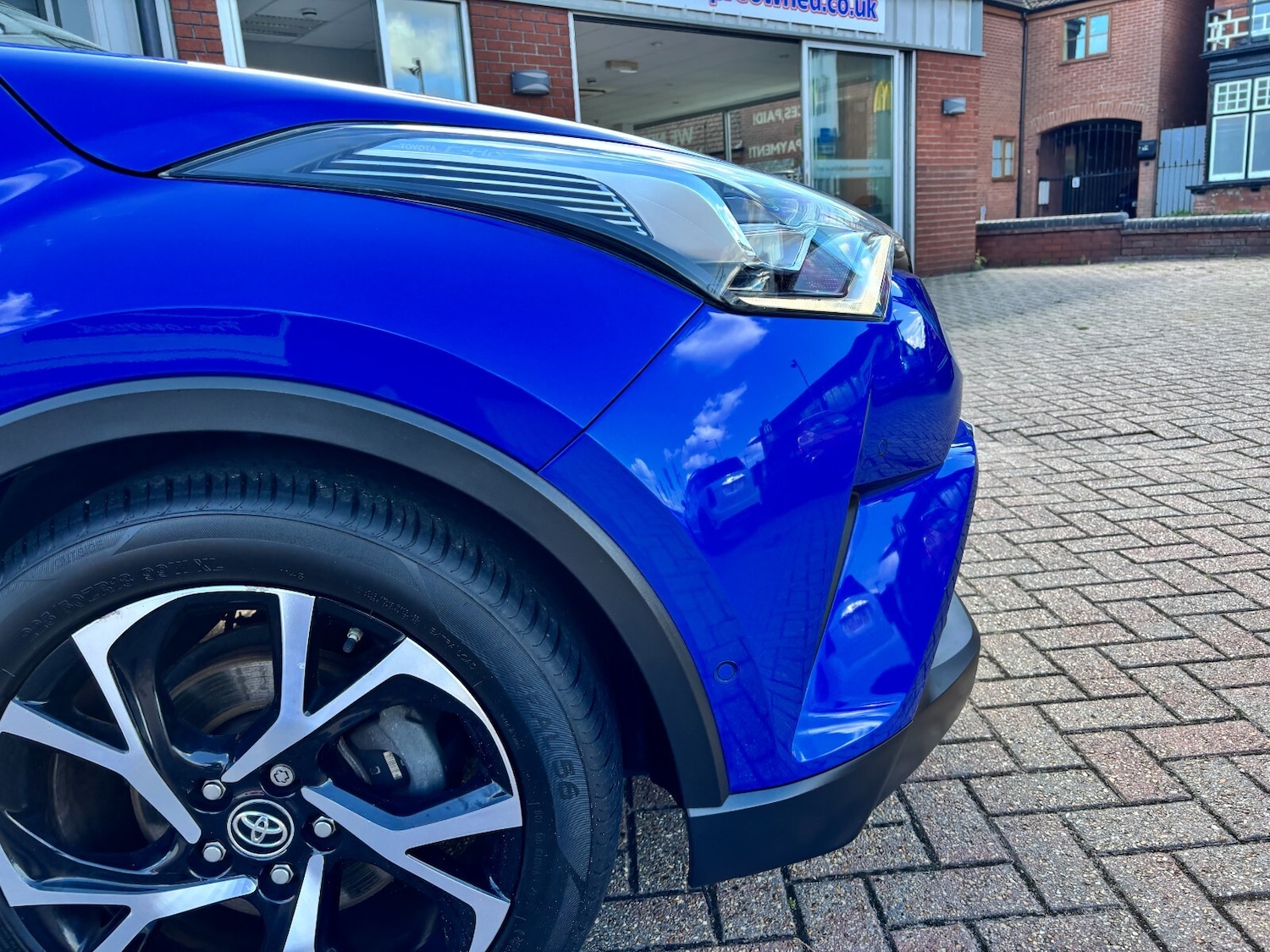 Used Toyota C-HR 2017 for sale - 76203728: Photo 7