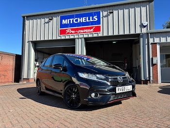 Used Honda Jazz 2018 for sale - 76203805: Photo