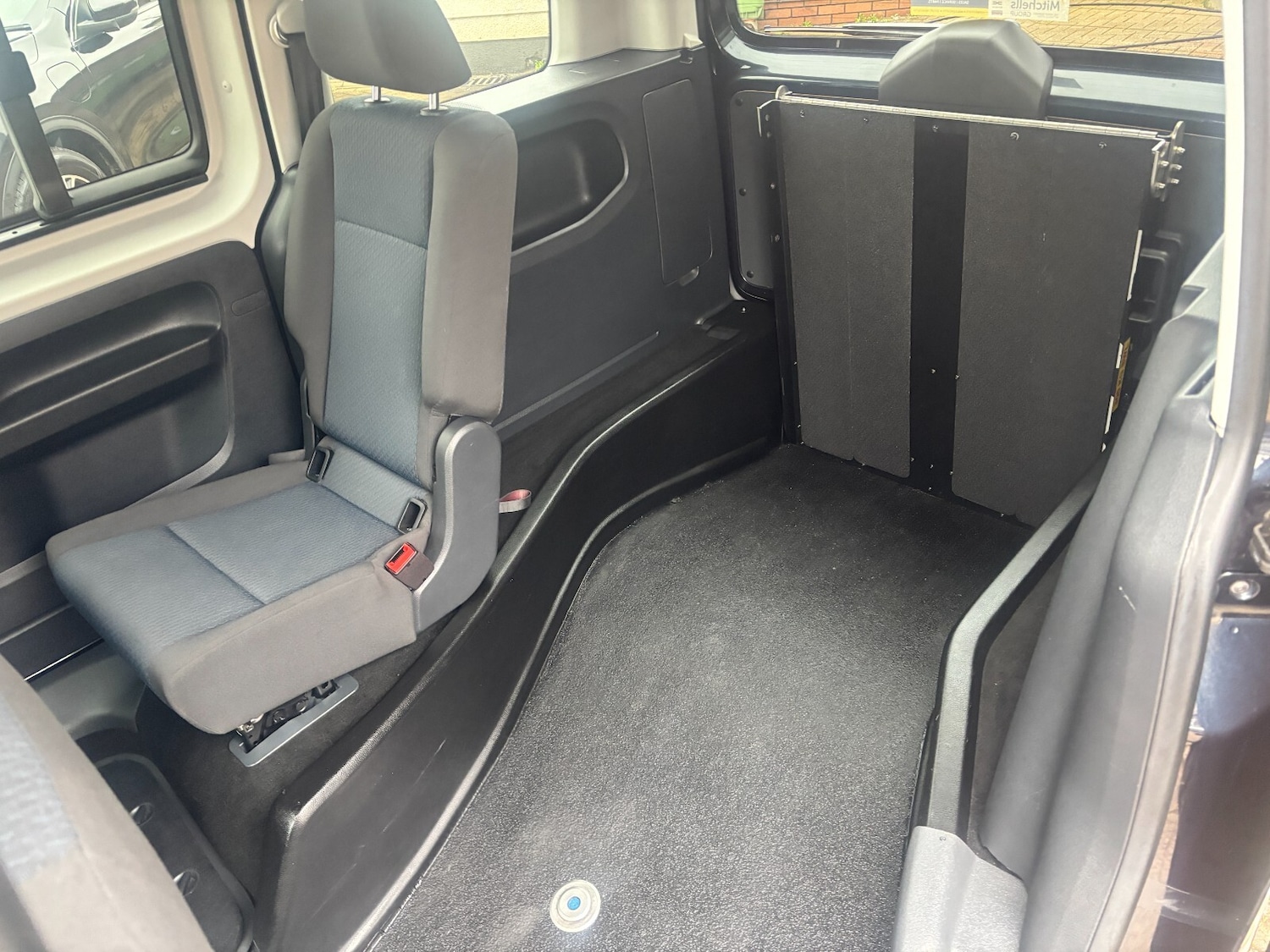 Used Volkswagen Caddy Maxi Life 2018 for sale - 77690812: Photo 17