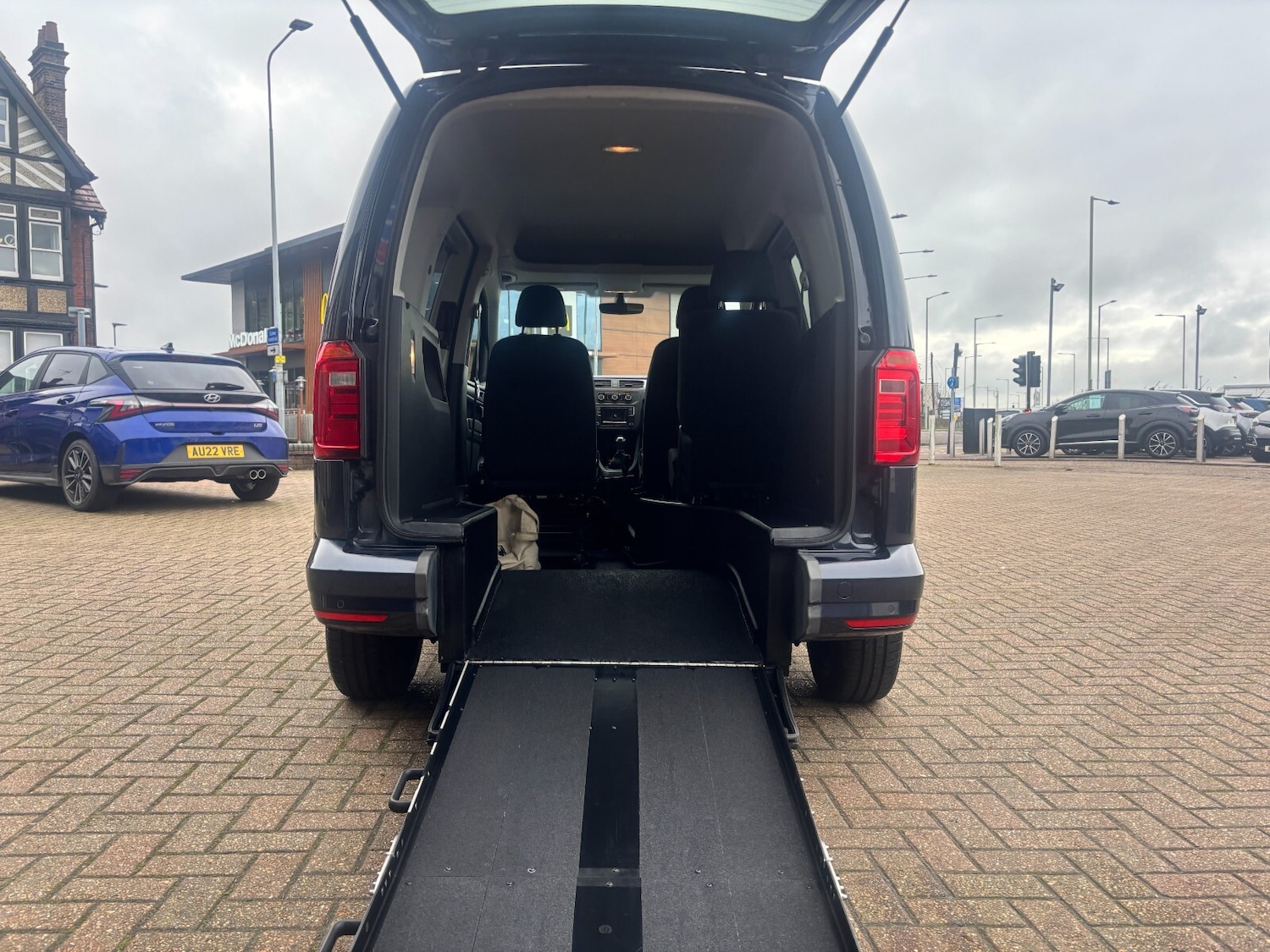 Used Volkswagen Caddy Maxi Life 2018 for sale - 77690812: Photo 20