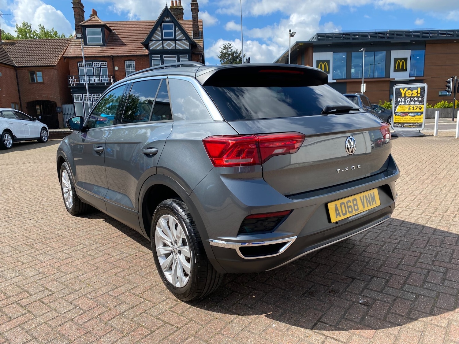 Used Volkswagen T-Roc 2018 for sale - 77726024: Photo 6