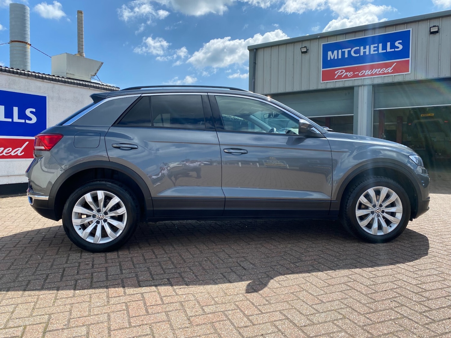 Used Volkswagen T-Roc 2018 for sale - 77726024: Photo 9
