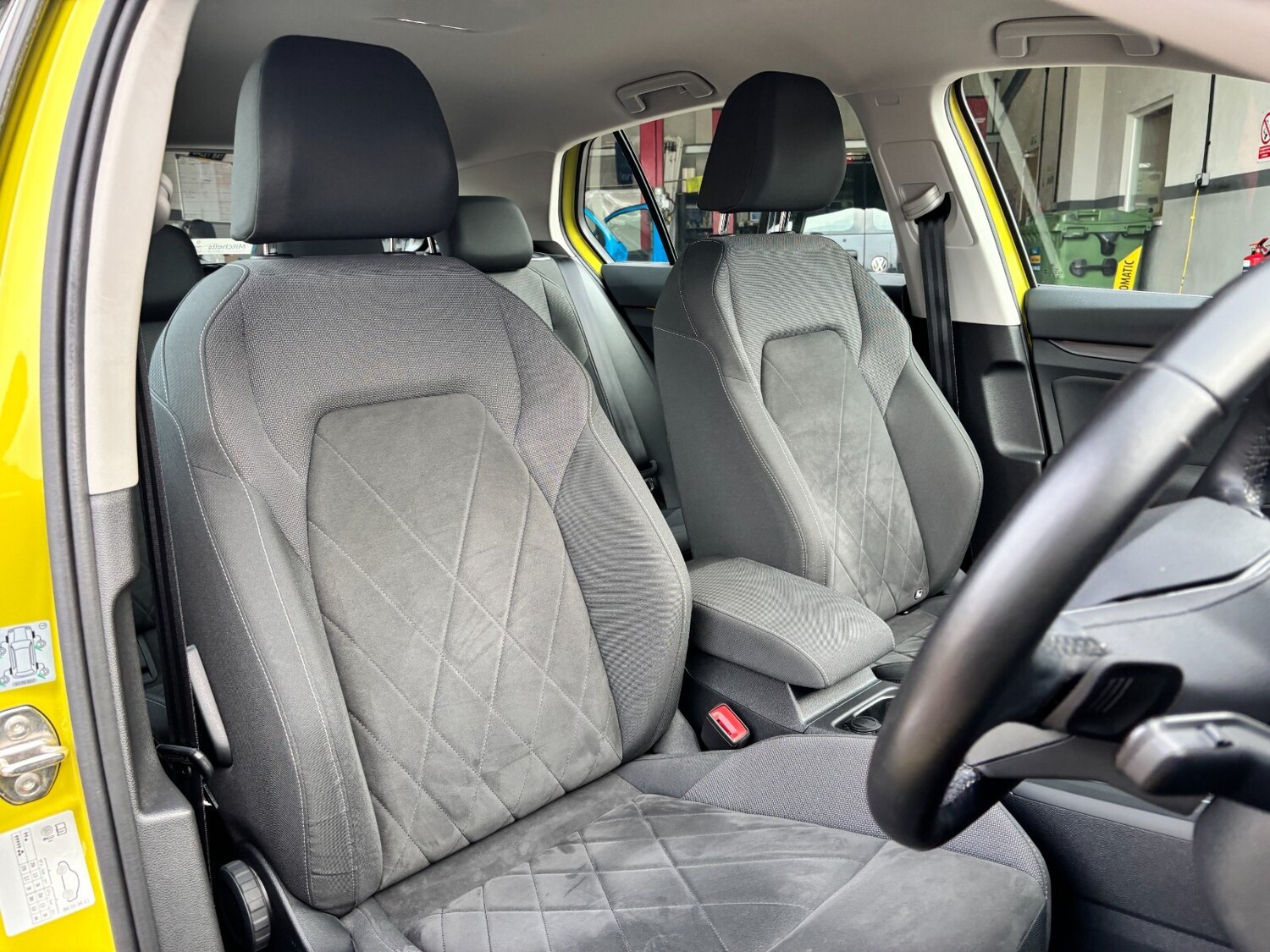 Used Volkswagen Golf 2020 for sale - 77539774: Photo 25