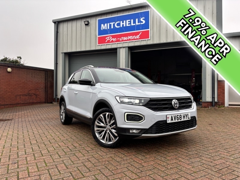 Used Volkswagen T-Roc 2018 for sale - 76567998: Photo 1