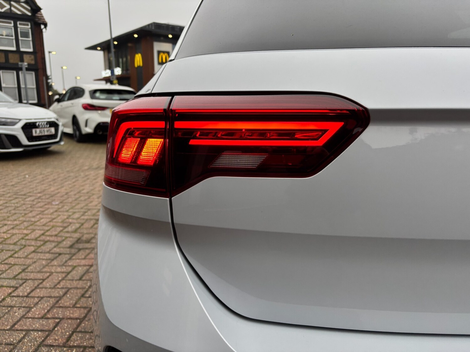 Used Volkswagen T-Roc 2018 for sale - 76567998: Photo 18