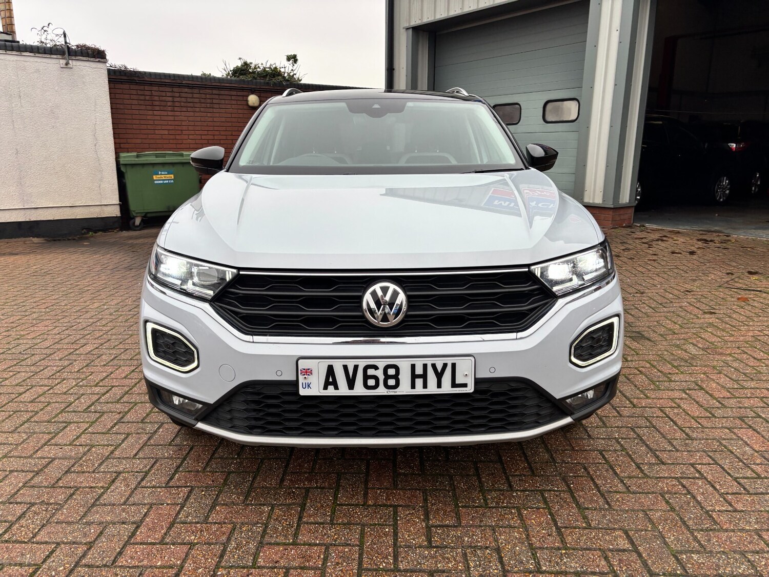 Used Volkswagen T-Roc 2018 for sale - 76567998: Photo 4