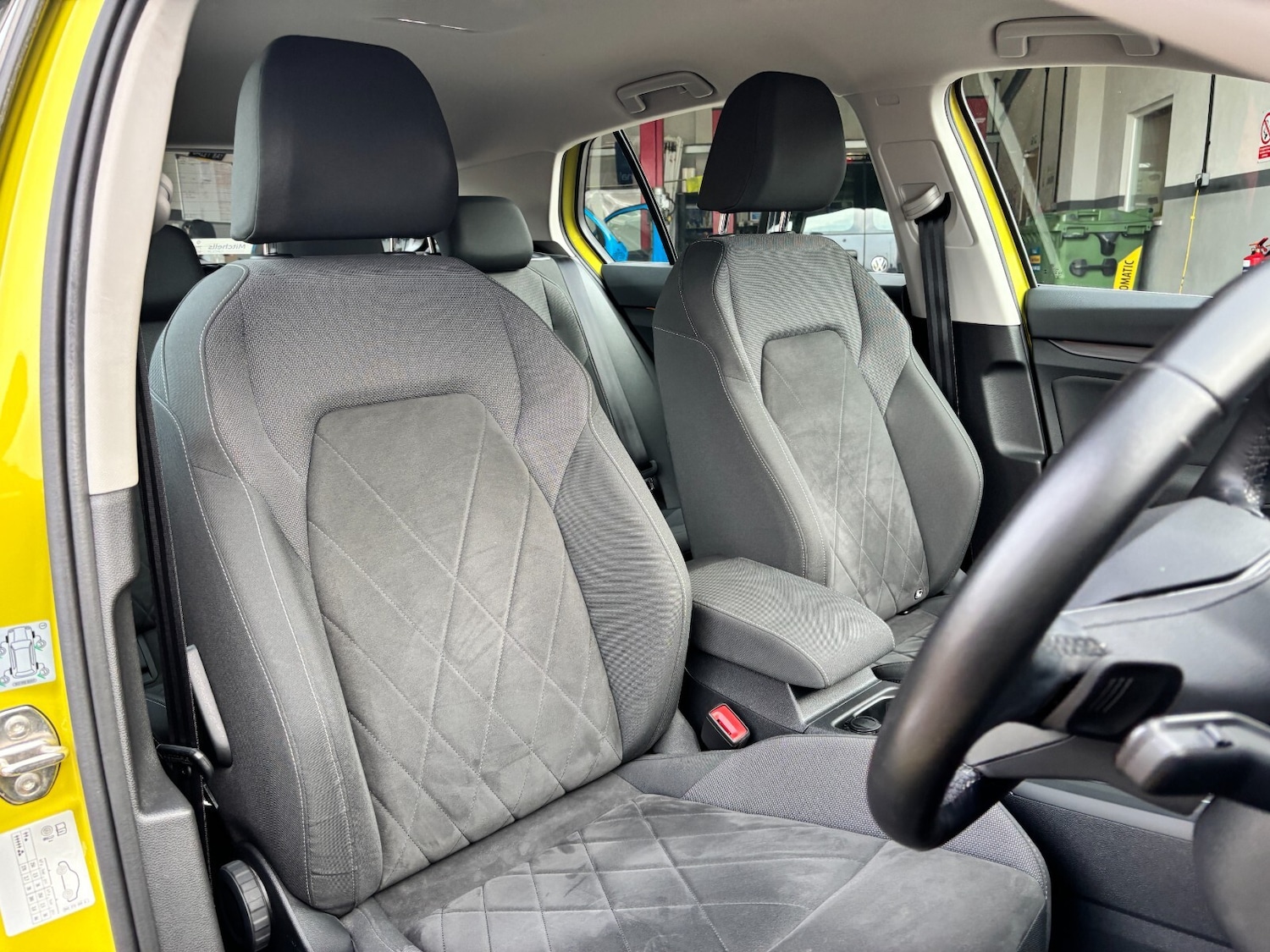 Used Volkswagen Golf 2020 for sale - 77492603: Photo 25