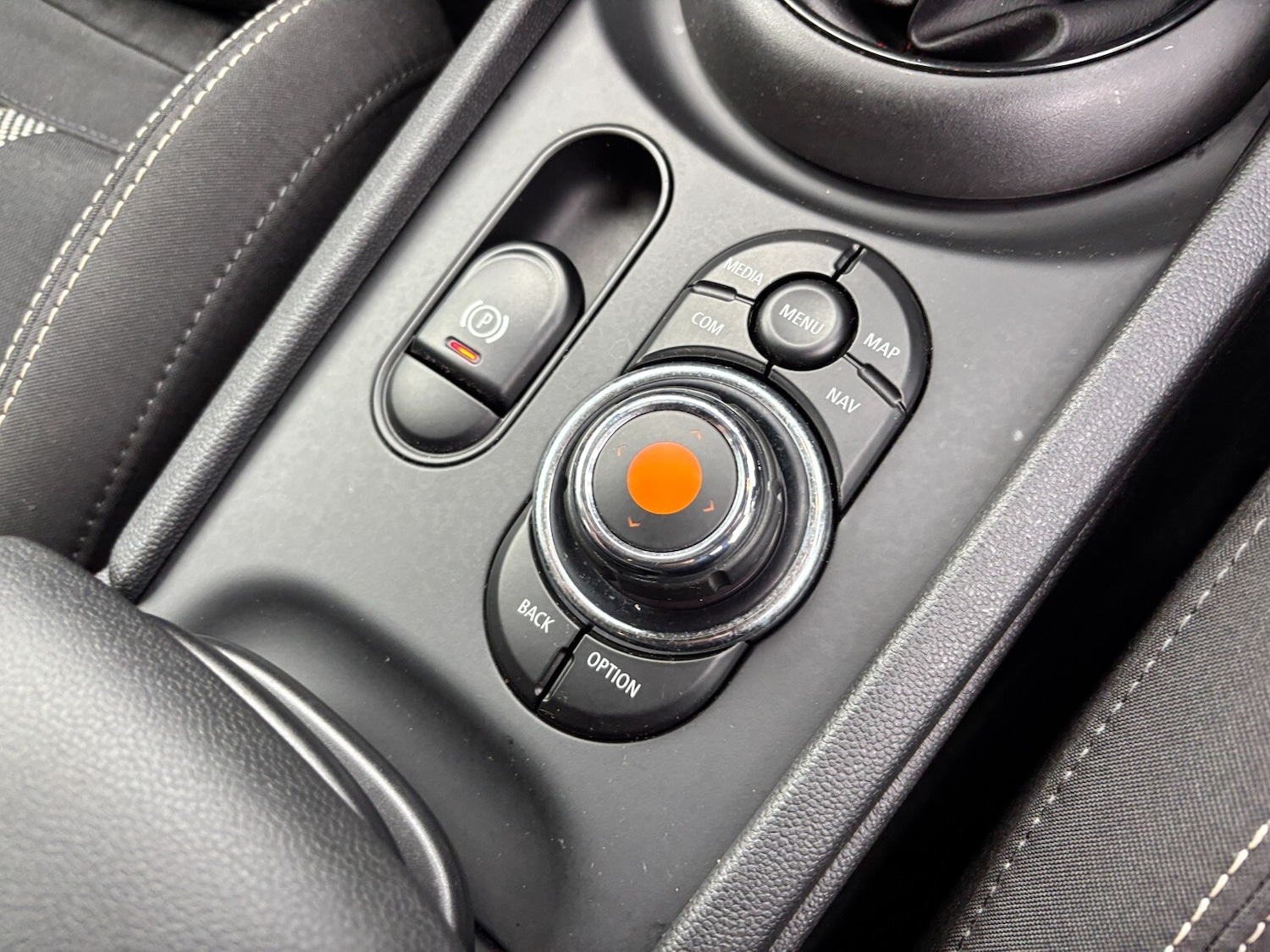 Used MINI Clubman 2020 for sale - 76234111: Photo 32