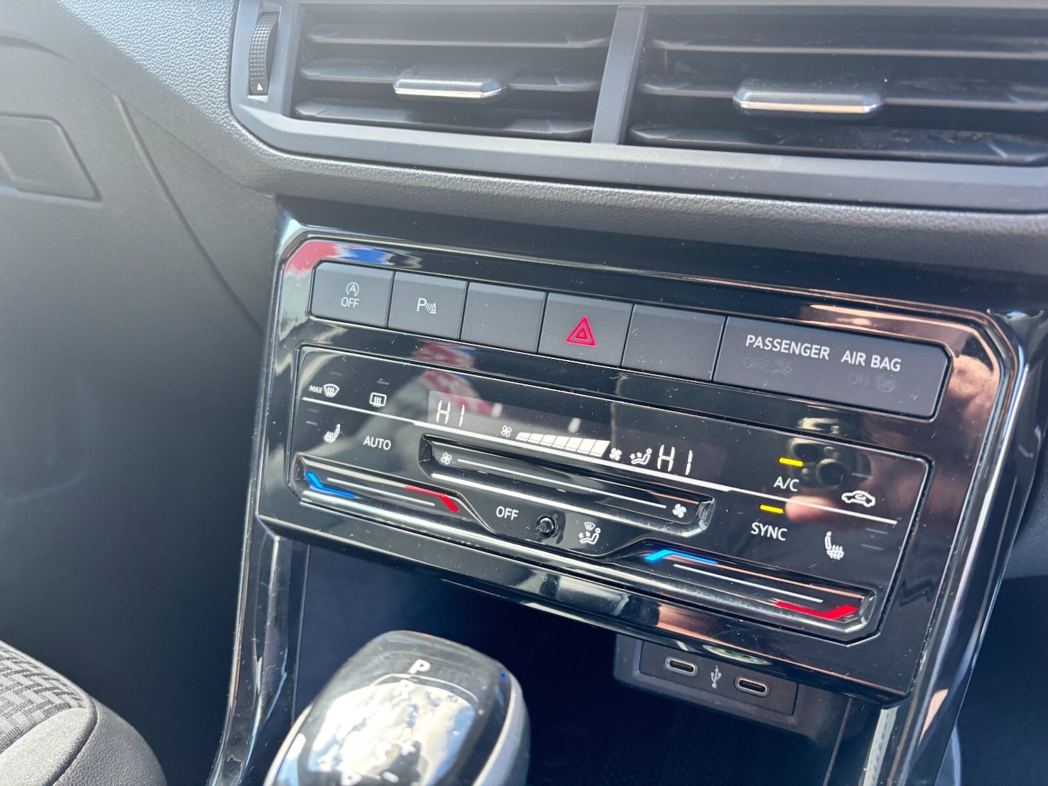 Used Volkswagen T-Cross 2022 for sale - 76589819: Photo 27