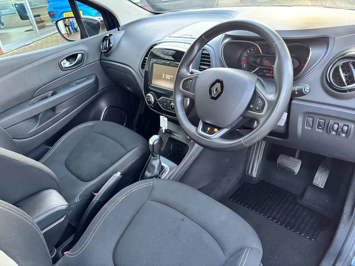 Used Renault Captur 2019 for sale - 76888687: Photo 22