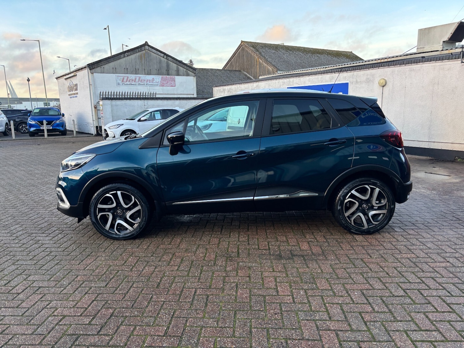 Used Renault Captur 2019 for sale - 76888687: Photo 7