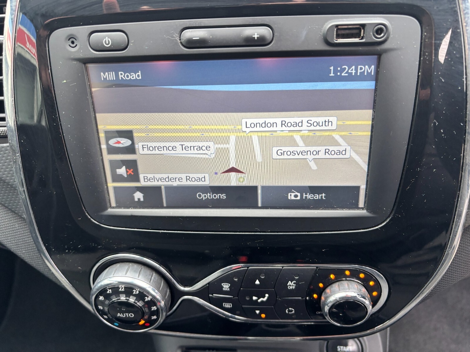 Used Renault Captur 2015 for sale - 77660383: Photo 25