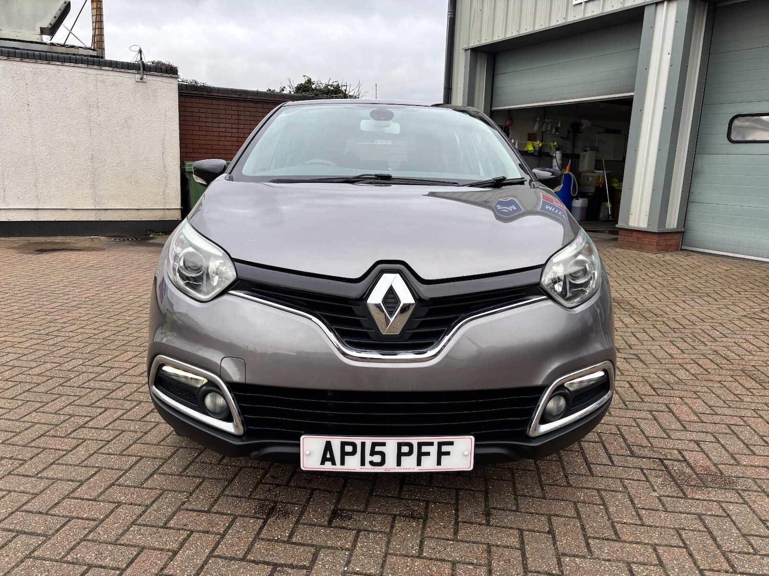 Used Renault Captur 2015 for sale - 77660383: Photo 3