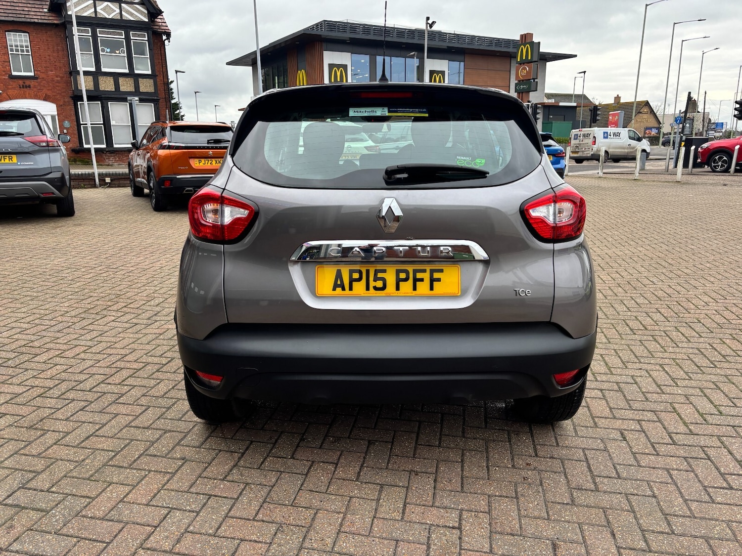 Used Renault Captur 2015 for sale - 77660383: Photo 7