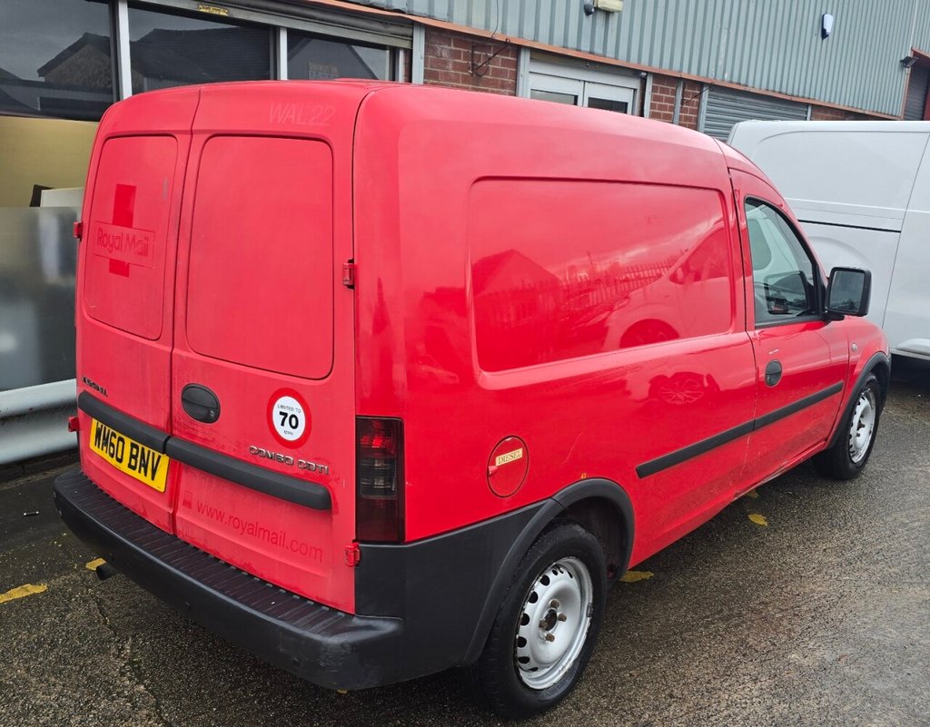 Used Vauxhall Combo 2011 for sale - 77301819: Photo 4