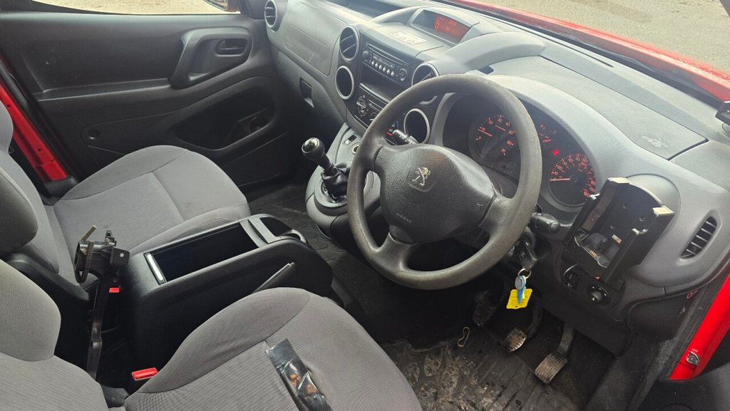 Used Peugeot Partner 2012 for sale - 76866874: Photo 12