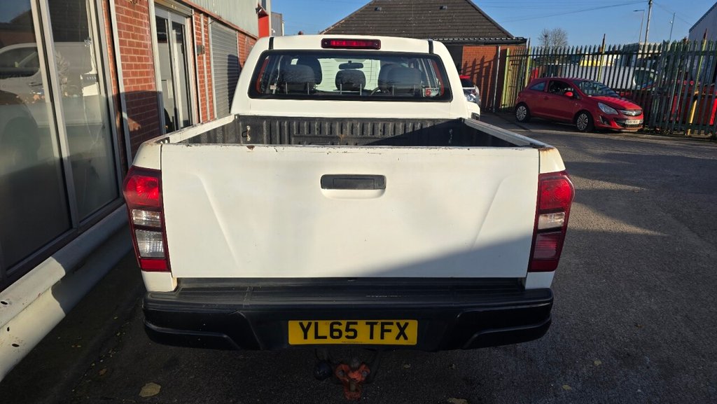 Used Isuzu D-Max 2016 for sale - 76866880: Photo 7