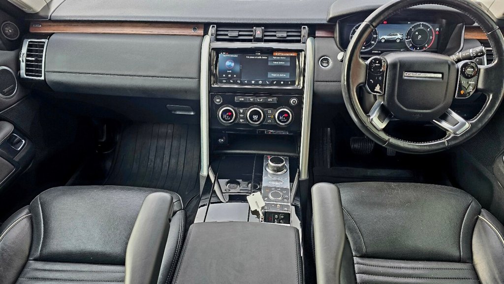 Used Land Rover Discovery 2020 for sale - 77263296: Photo 2