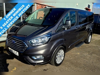 Used Ford Tourneo Custom 2020 for sale - 76866867: Photo