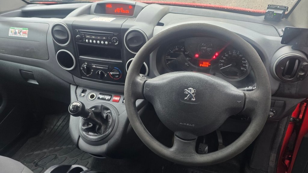 Used Peugeot Partner 2012 for sale - 76866871: Photo 16