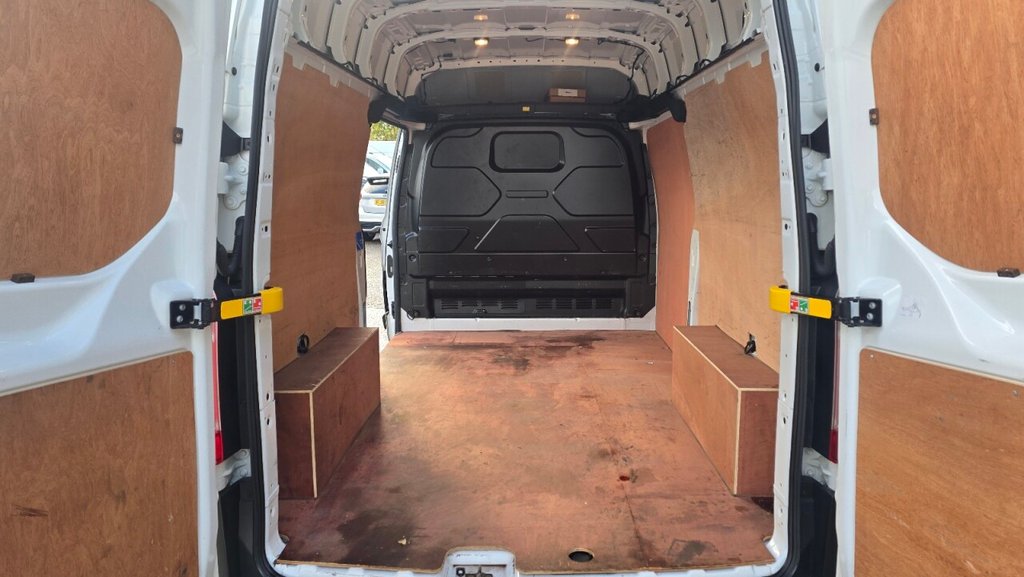 Used Ford Transit Custom 2021 for sale - 76866862: Photo 2