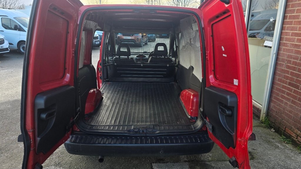Used Vauxhall Combo 2011 for sale - 76866885: Photo 2