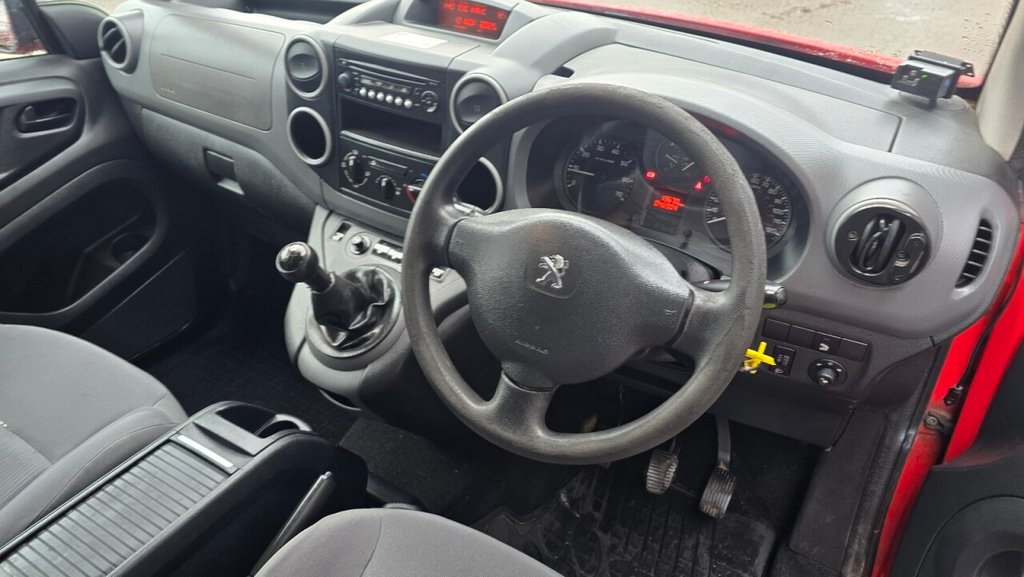 Used Peugeot Partner 2012 for sale - 76866870: Photo 14