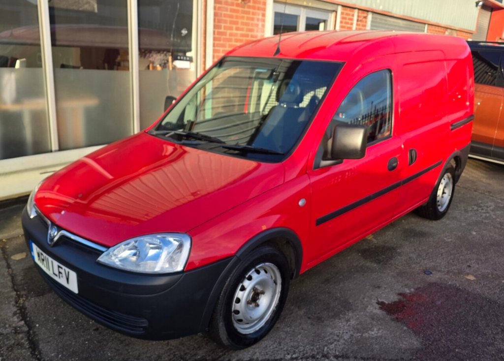 Used Vauxhall Combo 2011 for sale - 76866883: Photo 2