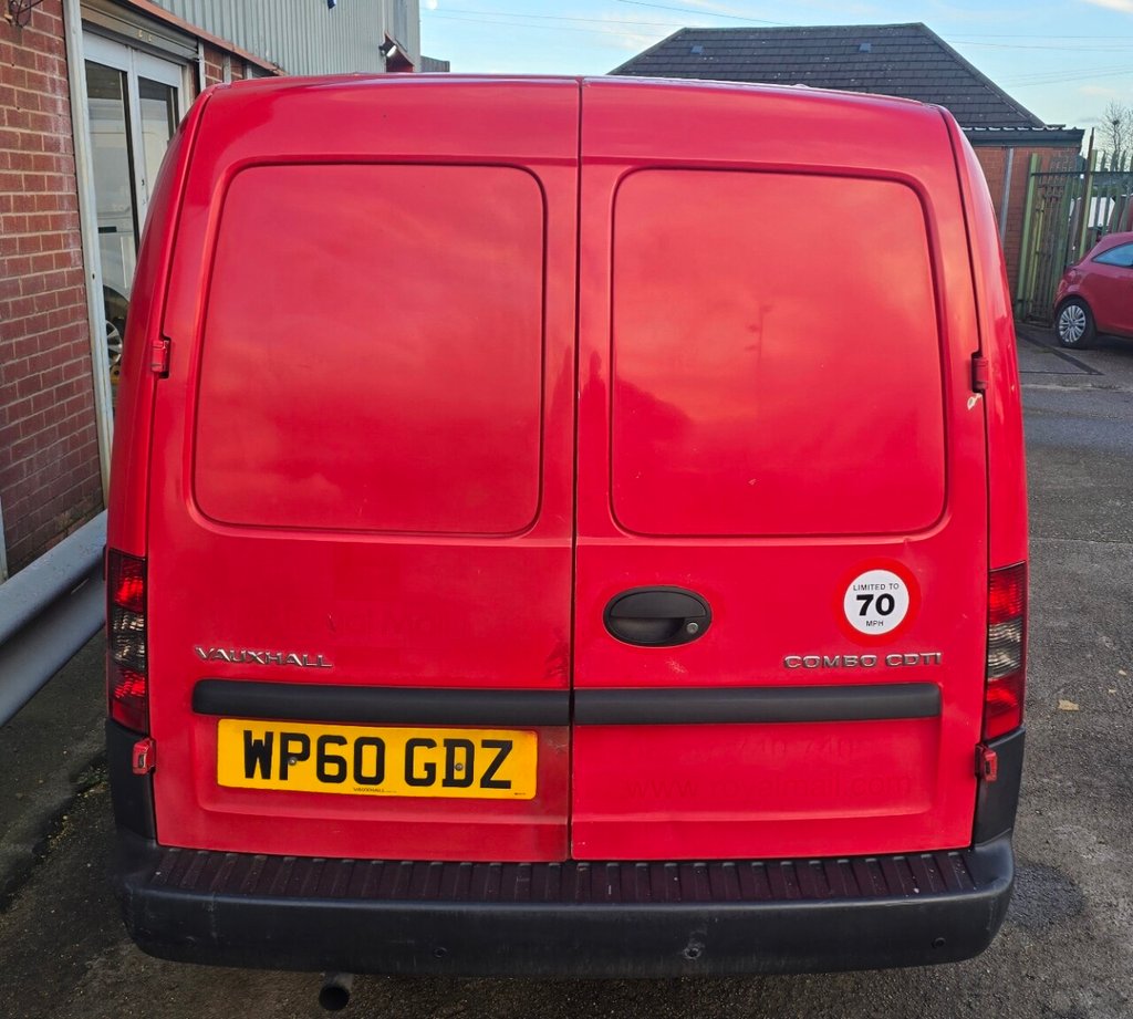 Used Vauxhall Combo 2011 for sale - 77038113: Photo 6