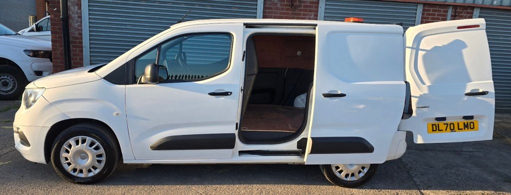 Used Vauxhall Combo 2020 for sale - 76866865: Photo 11