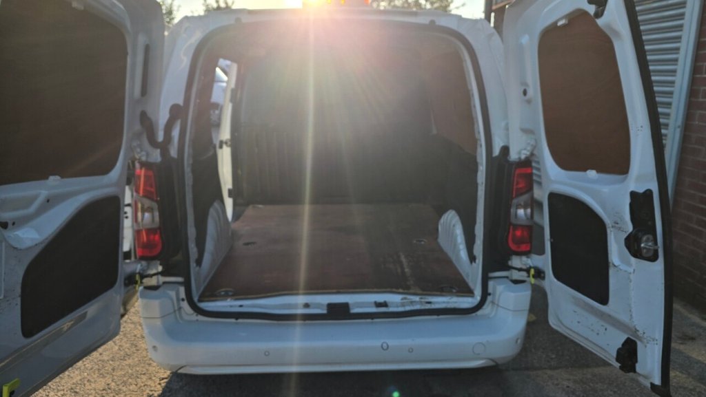 Used Vauxhall Combo 2020 for sale - 76866865: Photo 13