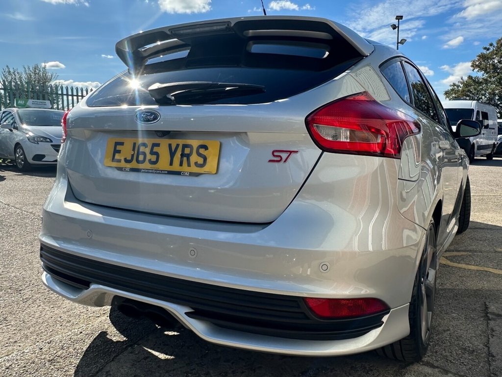 Used Ford Focus 2015 for sale - 76866860: Photo 22