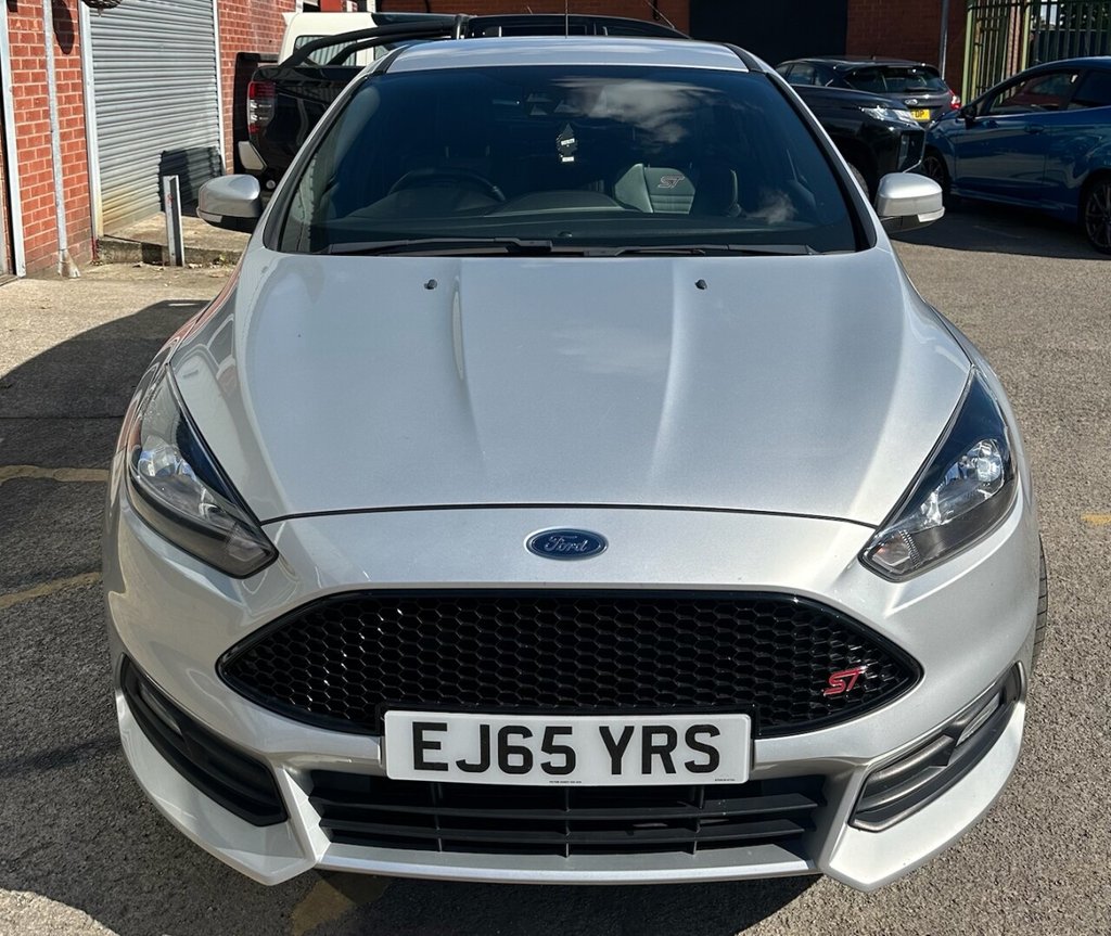 Used Ford Focus 2015 for sale - 76866860: Photo 31