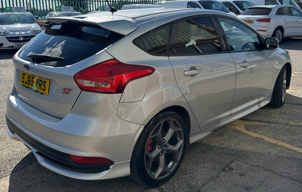 Used Ford Focus 2015 for sale - 76866860: Photo 34