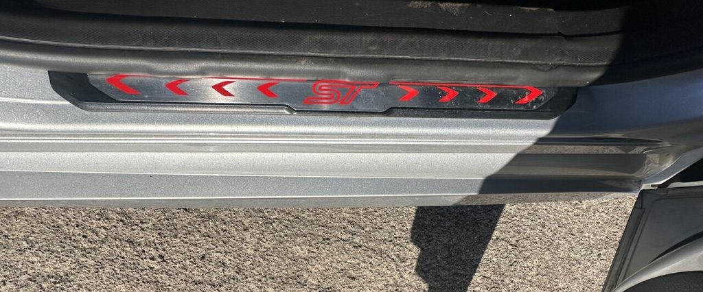 Used Ford Focus 2015 for sale - 76866860: Photo 36