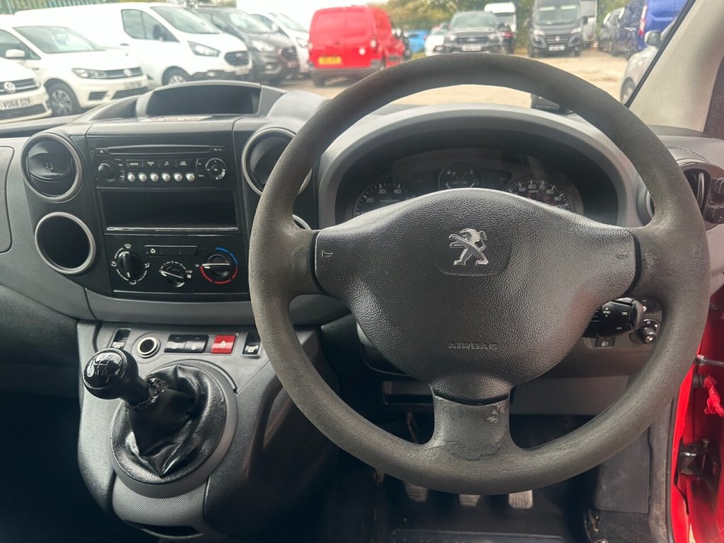 Used Peugeot Partner 2012 for sale - 76866863: Photo 10