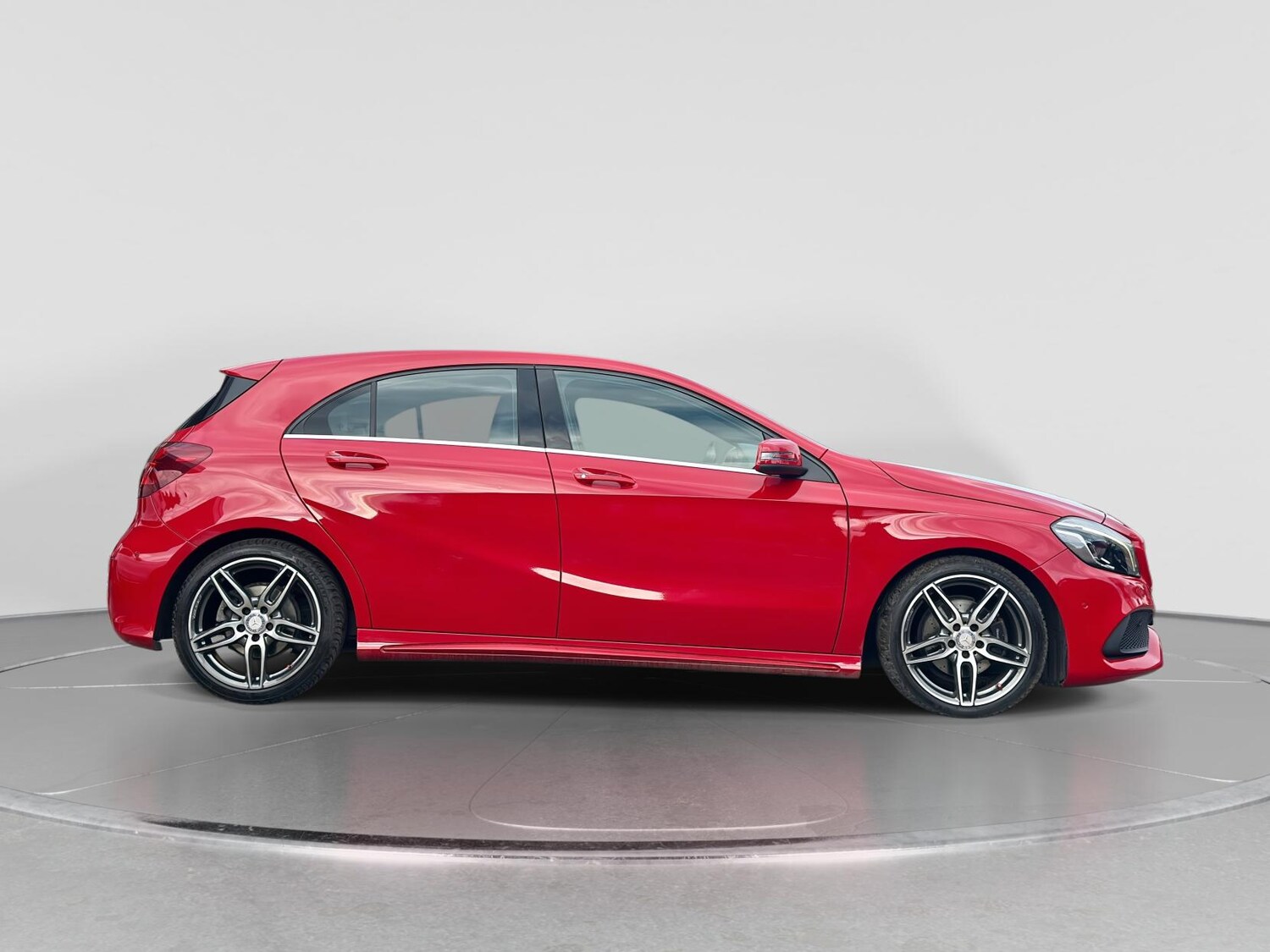 Used Mercedes-Benz A-Class 2017 for sale - 77198465: Photo 9