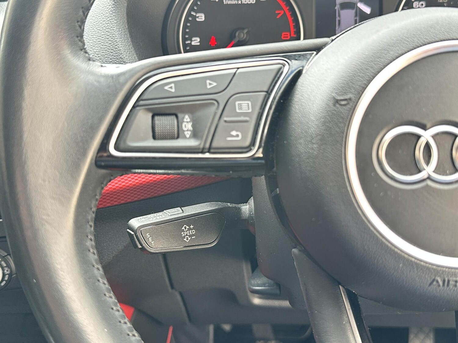 Used Audi Q2 2017 for sale - 76108329: Photo 28