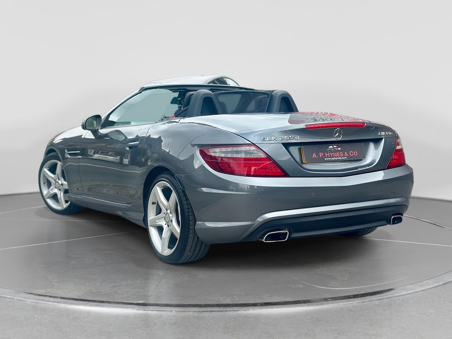 Used Mercedes-Benz SLK 2016 for sale - 77055740: Photo 2