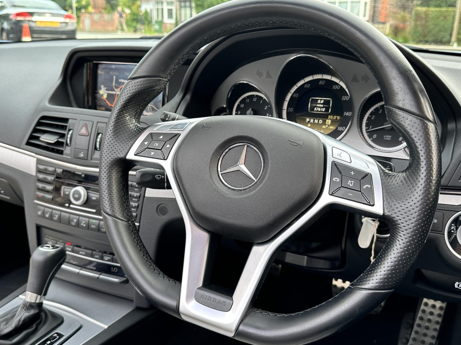 Used Mercedes-Benz E Class 2012 for sale - 77357658: Photo 16